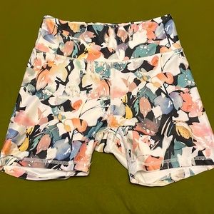 Women’s exercise shorts, floral spandex in size small